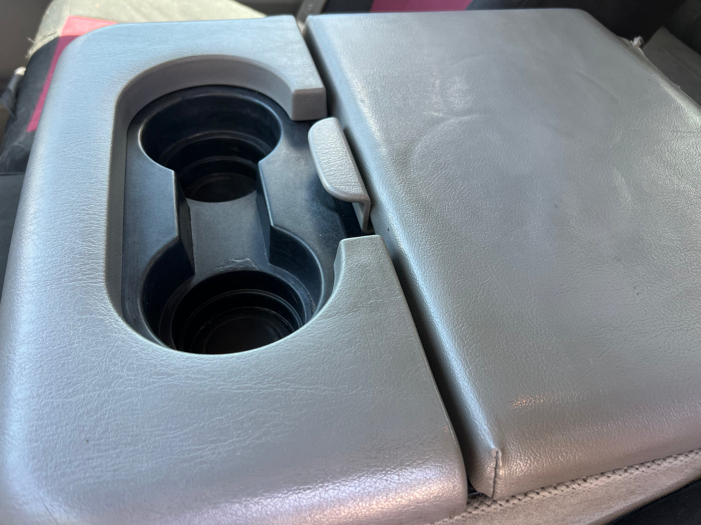 99-04 Super Duty Cup Holder Insert - blacktieracefab