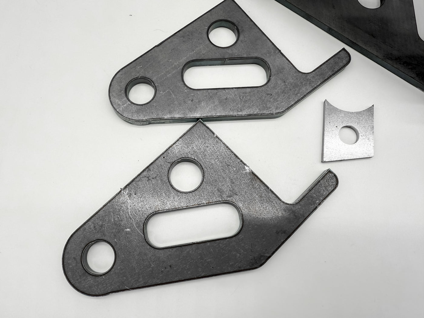 Dana 60 Rack & Pinion Mount - blacktieracefab